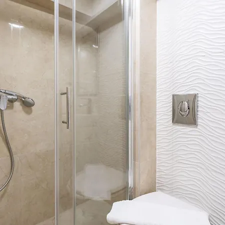 Two Friends Palace Guest house 3*