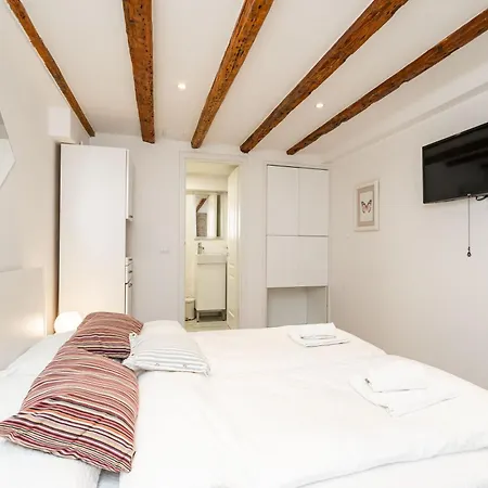 Guest house Two Friends Palace