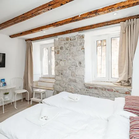 Two Friends Palace Guest house 3*