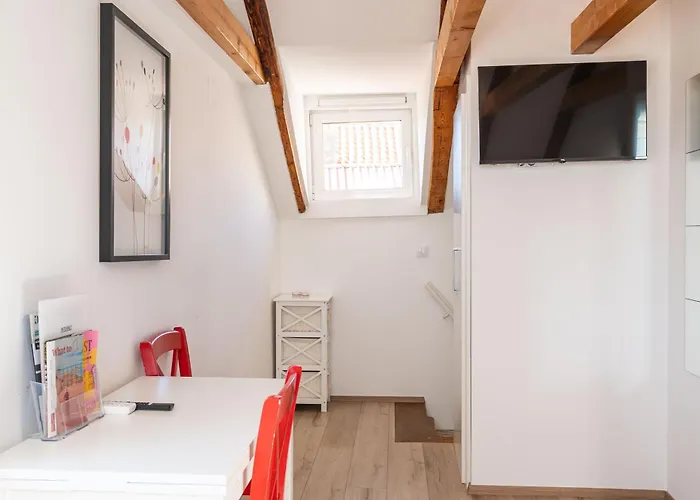 ゲストハウス Two Friends Palace ドゥブロブニク