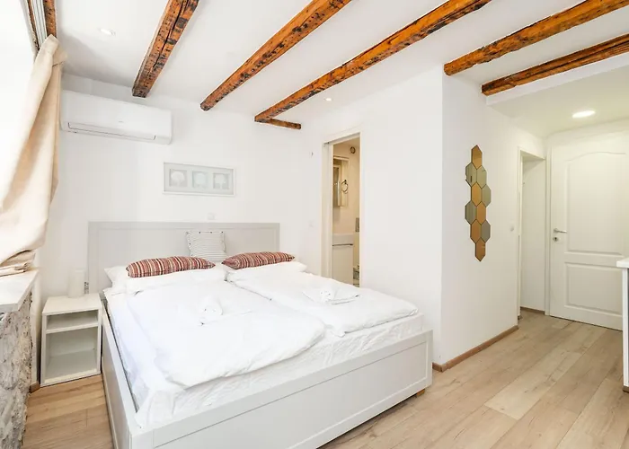 Two Friends Palace ドゥブロブニク